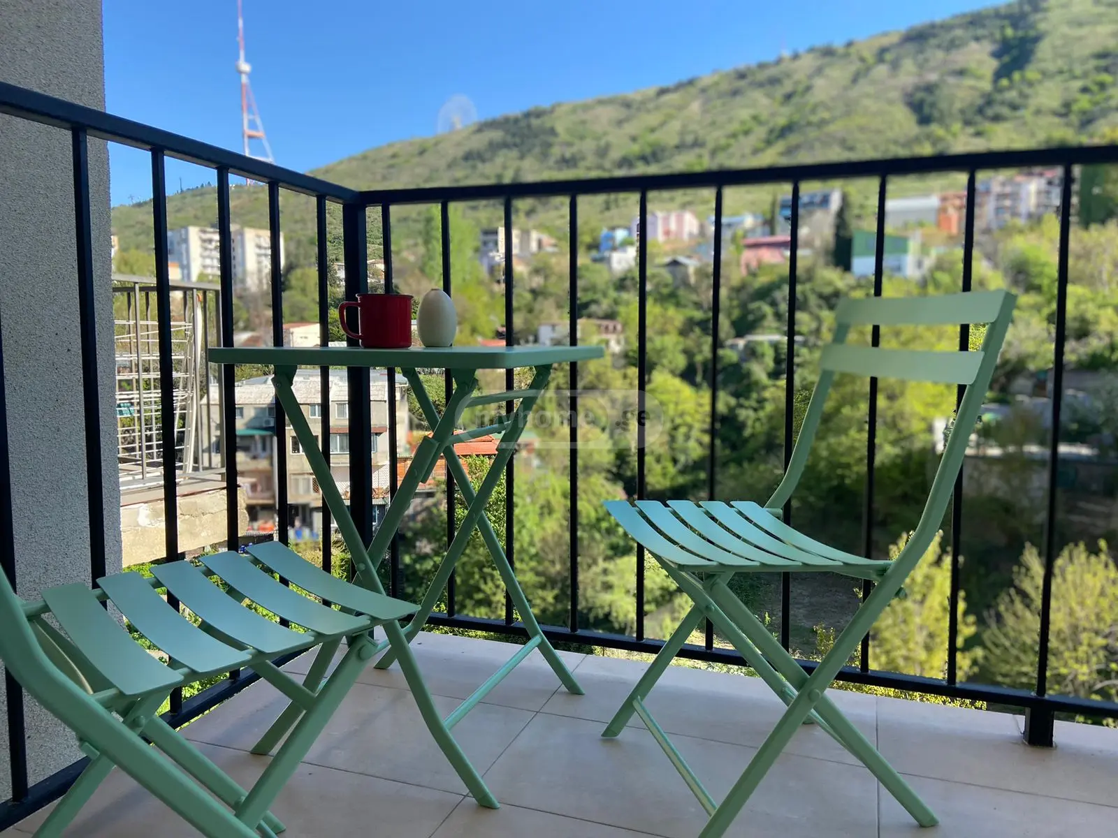  Сдаётся 2 комнатная  Квартира в Ваке  на ул. Н. Джвания 