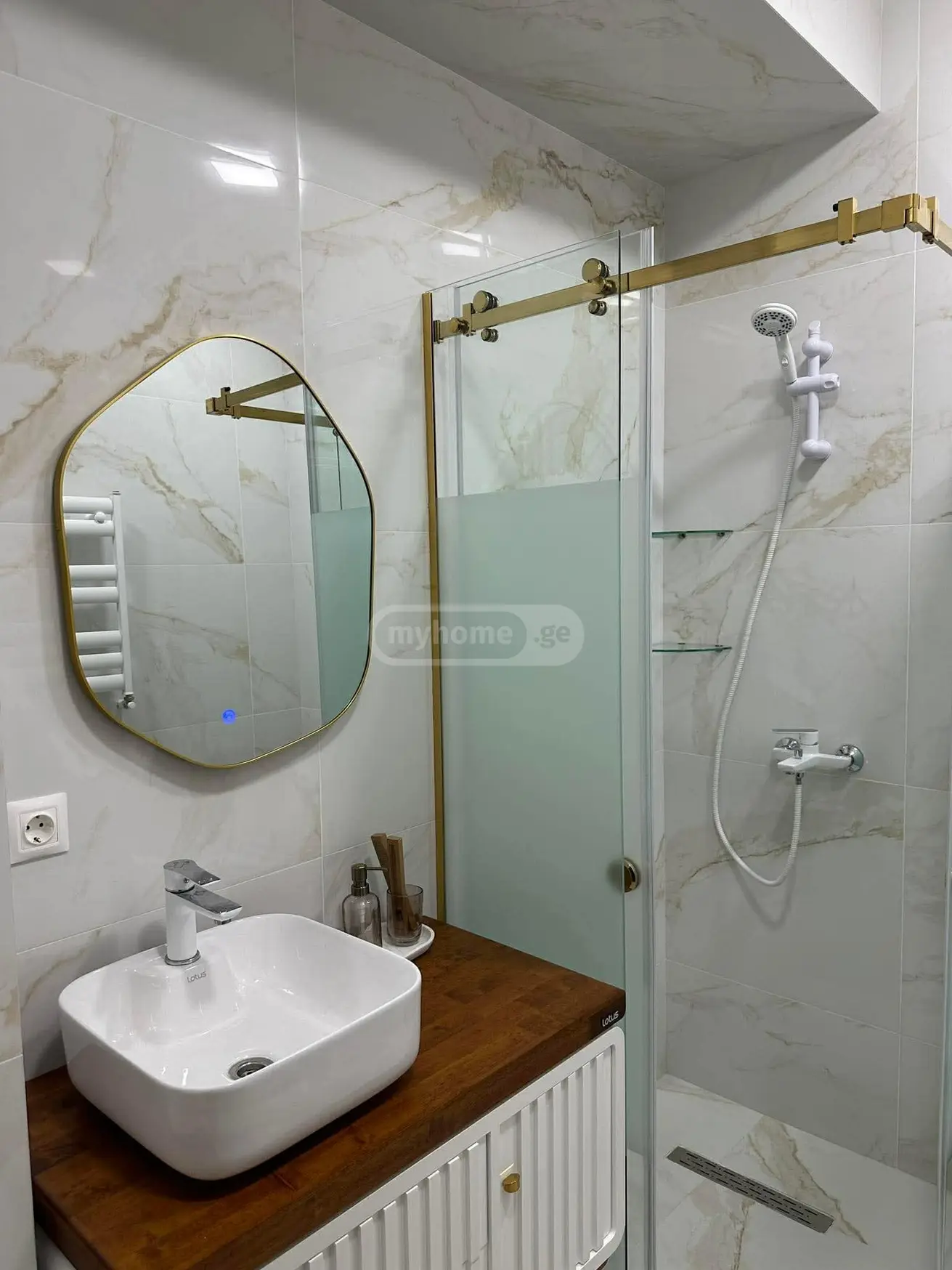  Kiralık 3   Daire in Saburtalo dist.  in Shavishvili st. 