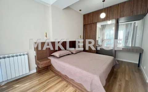  ქირავდება 3 ოთახიანი  ბინა საბურთალოზე  ქავთარაძის ქუჩაზე 