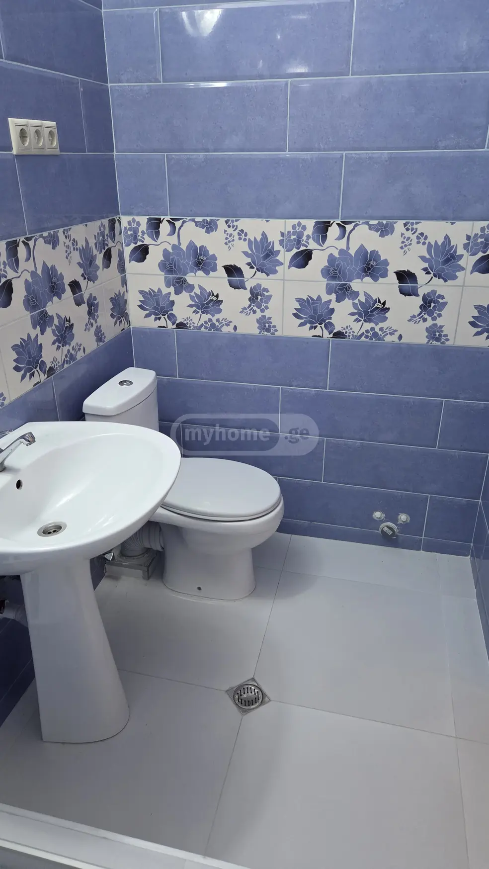  Kiralık 3   Daire in Saburtalo dist.  in Gazapxuli st. 