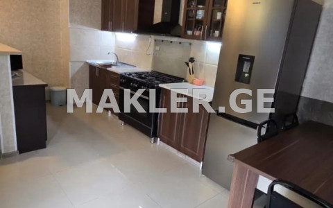  Сдаётся 3 комнатная  Квартира в Сабуртало  на ул. Газапхули 