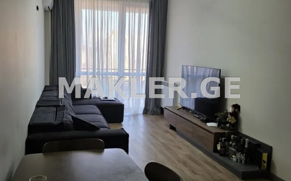  Продается 2 комнатная  Квартира в Ваке  На Ул. Паата Датуашвили 