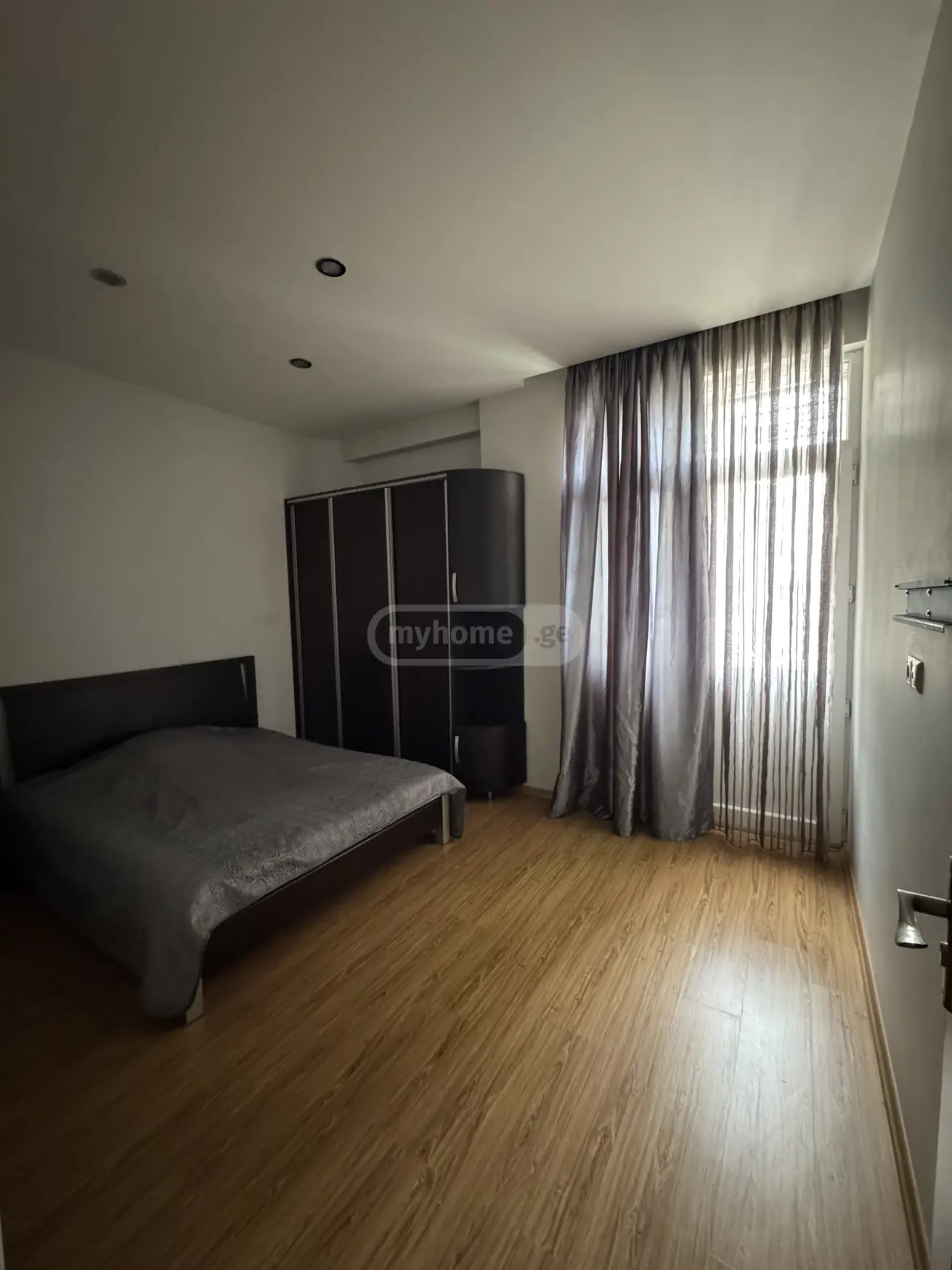  Kiralık 3   Daire in Saburtalo dist.  in Panaskertel-Tsitsishvilii st. 