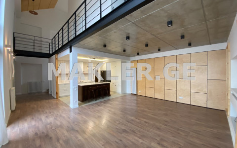  იყიდება 270 m² ფართობის საკუთარი სახლი წავკისში