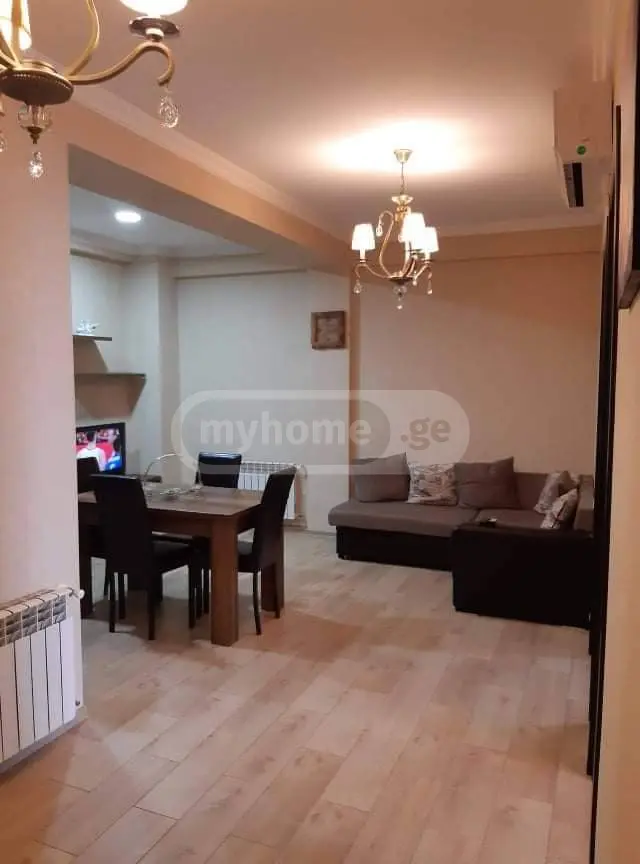  Сдаётся 3 комнатная  Квартира в Глдани  на ул. Канделаки 