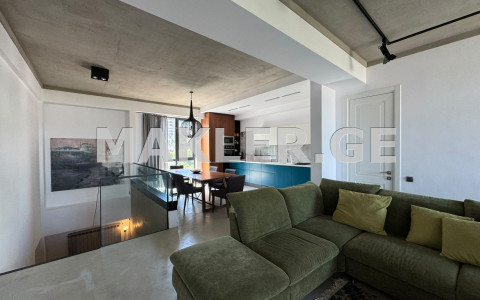  For Sale 5 room  Apartment in Vake dist.  in Mtskheta st. 