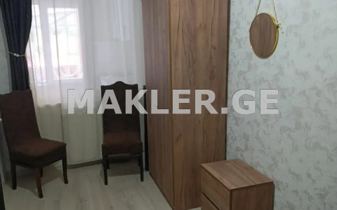  Продается 3 комнатная  Квартира в Сабуртало  на ул. Иосебидзе 