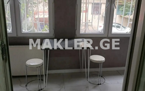  Продается 3 комнатная  Квартира в Сабуртало  на ул. Иосебидзе 