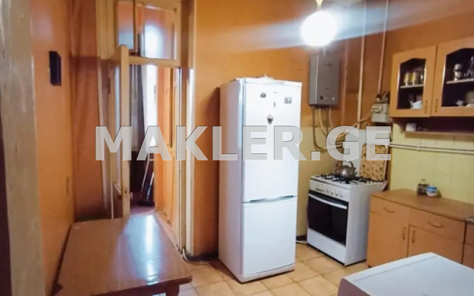  Satılık 3   Daire in Saburtalo dist.  in Gagarini St.. 