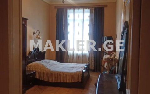  Satılık 3   Daire in Saburtalo dist.  in Gagarini St.. 