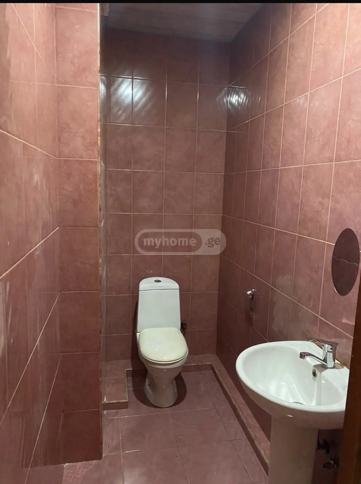  For Rent 5 room  Apartment in Saburtalo dist.  Bidzina Kvernadze Street 