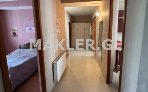  Kiralık 5   Daire in Saburtalo dist.  Bidzina Kvernadze Street 