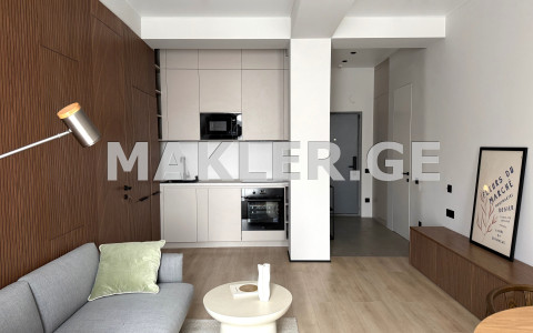  Продается 3 комнатная  Квартира в Сабуртало  на ул. Ана Политковская 