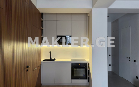  Продается 3 комнатная  Квартира в Сабуртало  на ул. Ана Политковская 