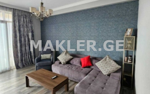  იყიდება 3 ოთახიანი  ბინა საბურთალოზე  ნუცუბიძის ქუჩაზე 