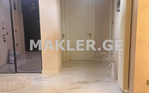  Продается 3 комнатная  Квартира в Ваке  на улю Гиорги Данелиа 