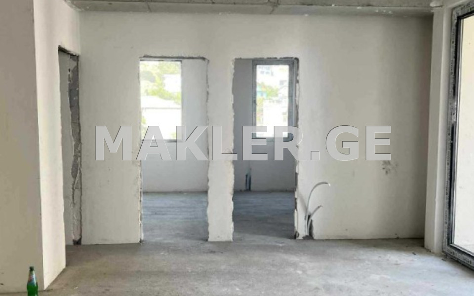  Продается 4 комнатная  Квартира в Сабуртало  на ул. Нуцубидзе 