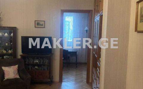  Satılık 3   Daire in Saburtalo dist.  in Dolidze st. 