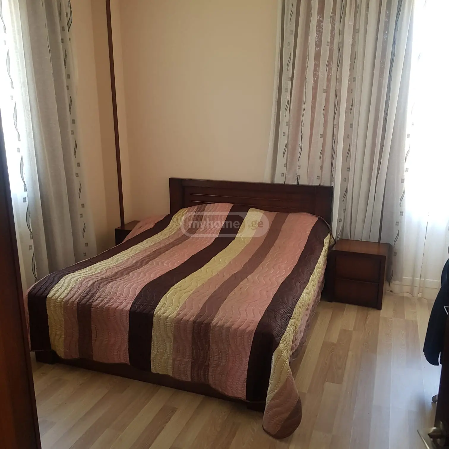  For Rent 3 room  Apartment in Saburtalo dist.  in Vazha-pshavela avenue 