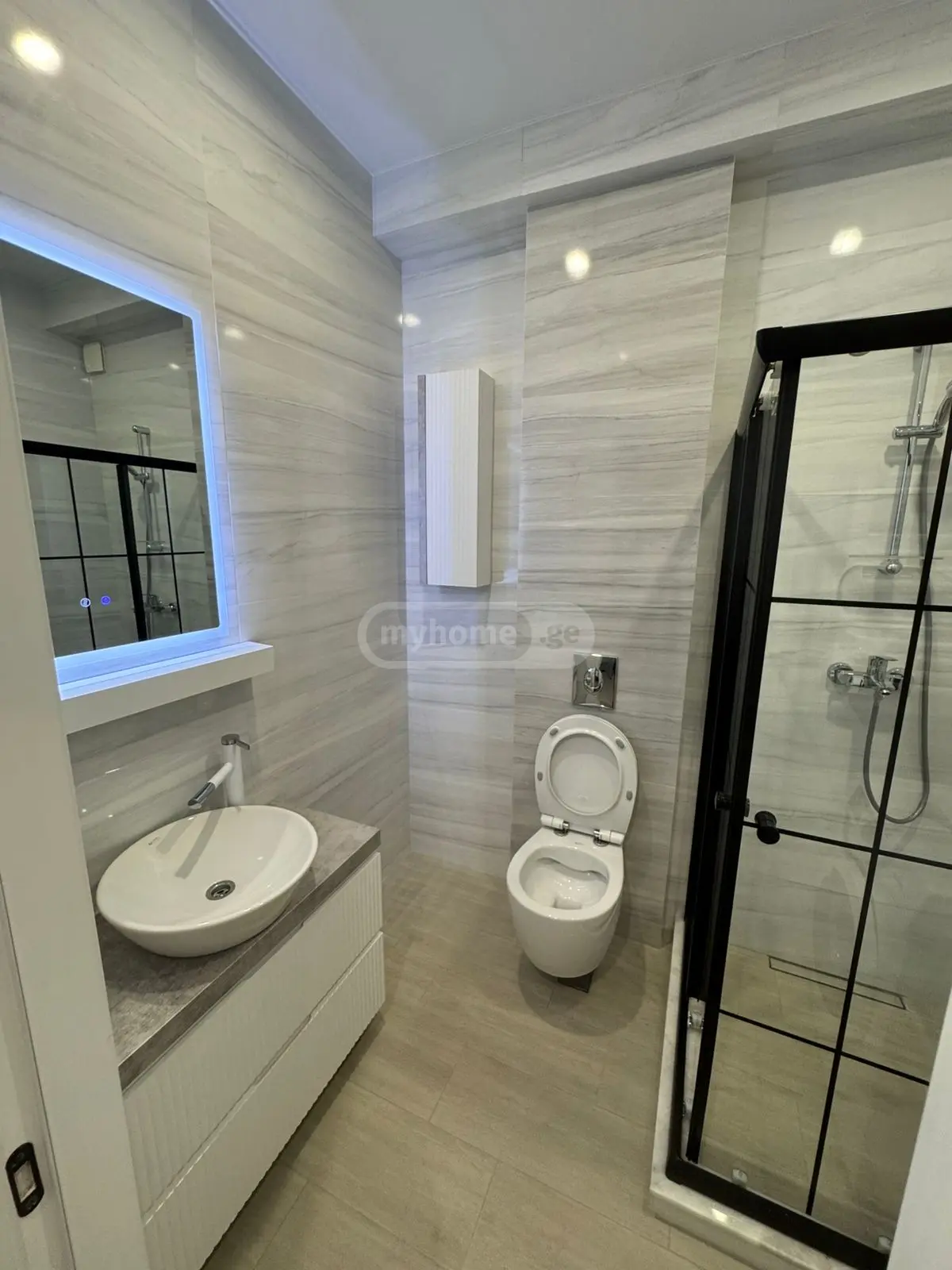  Kiralık 2   Daire in Saburtalo dist.  in Tamarashvili st. 