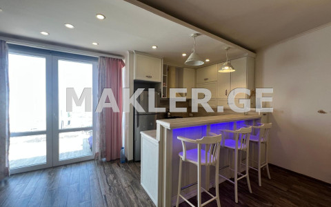  للبيع 4 room  الشقة في منطقة فيرا  in Kostava st. 