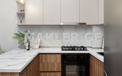  Продается 2 комнатная  Квартира в Исани  на пр. Бери Габриел салоси 