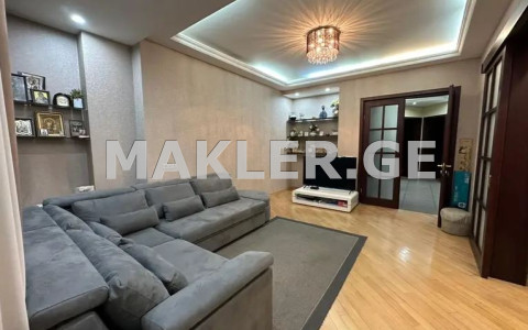  Сдаётся 3 комнатная  Квартира на Вера  на ул. Барнови 