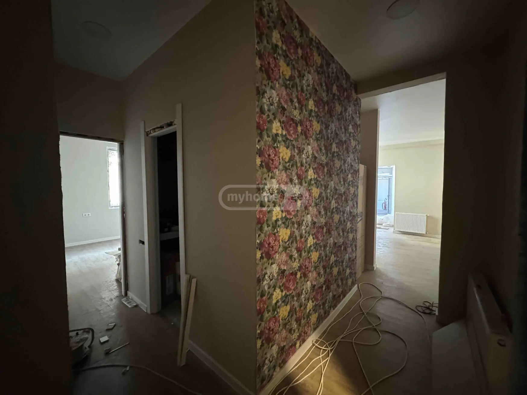  For Rent 4 room  Apartment in Vake dist.  in N. Ramishvili st. 