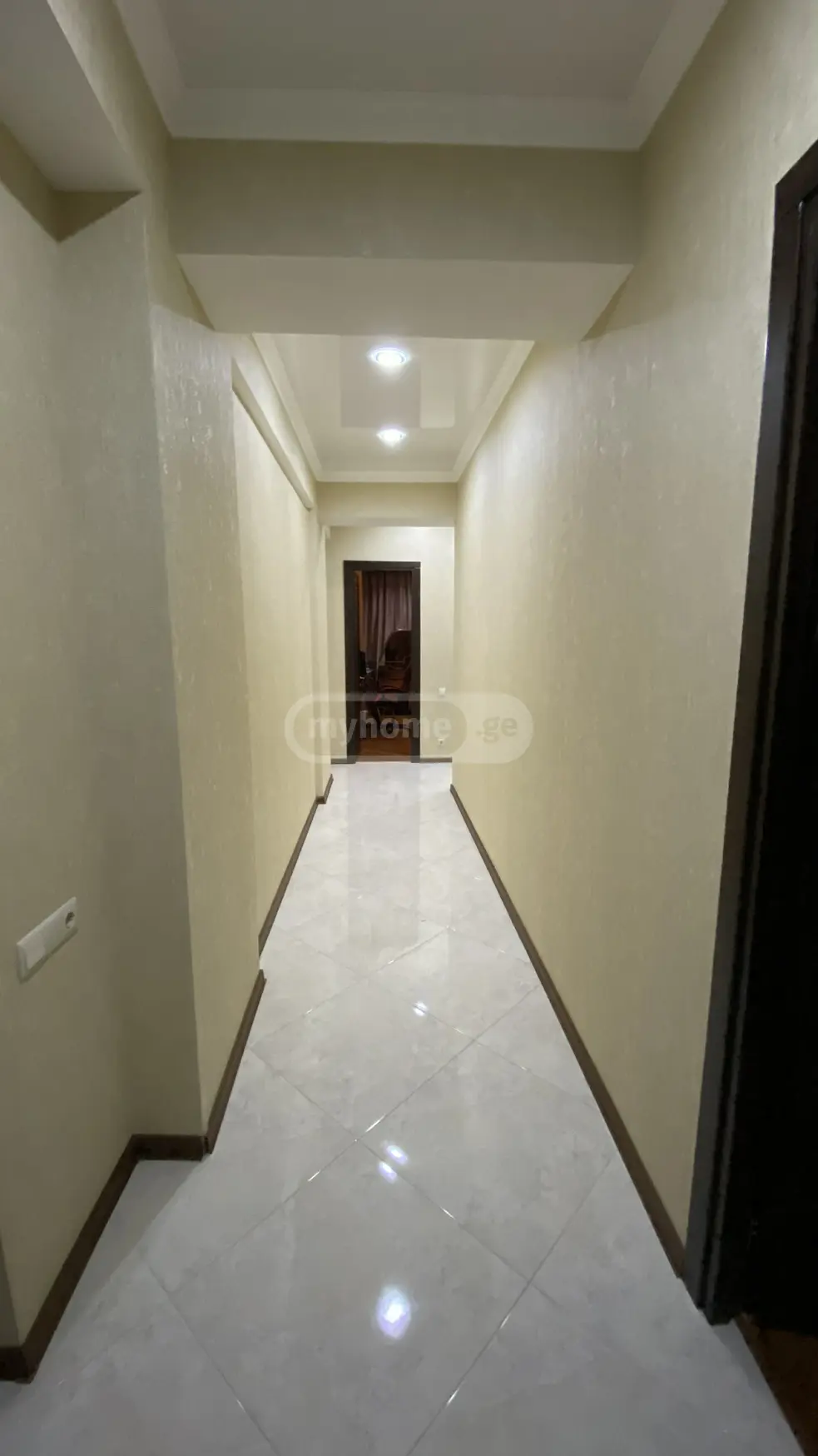  For Rent 3 room  Apartment in Saburtalo dist.  in Vazha-pshavela avenue 