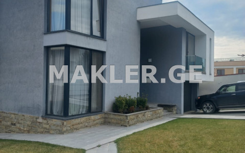  For Sale 560 m² space Private House in Saburtalo dist.
