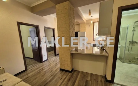  ქირავდება 3 ოთახიანი  ბინა ვეძისში  ისაკაძის ქუჩაზე 