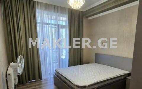  ქირავდება 3 ოთახიანი  ბინა ვეძისში  ისაკაძის ქუჩაზე 