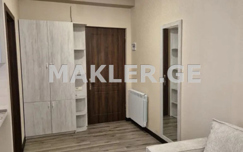  ქირავდება 3 ოთახიანი  ბინა ვეძისში  ისაკაძის ქუჩაზე 