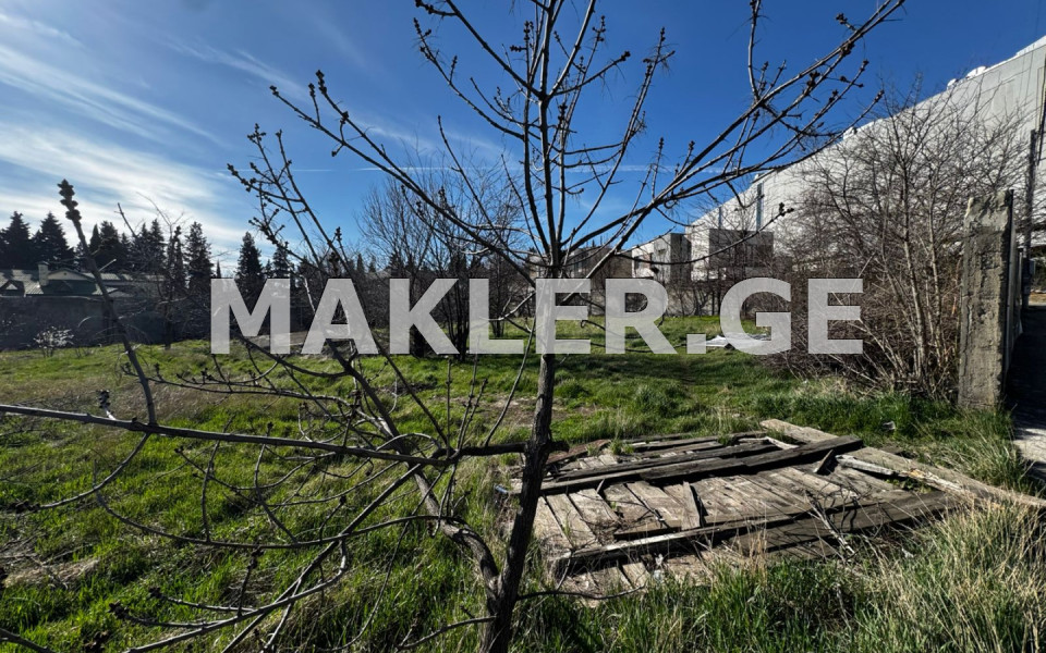  იყიდება 1550 m² ფართობის მიწა დიღომი 8-ში