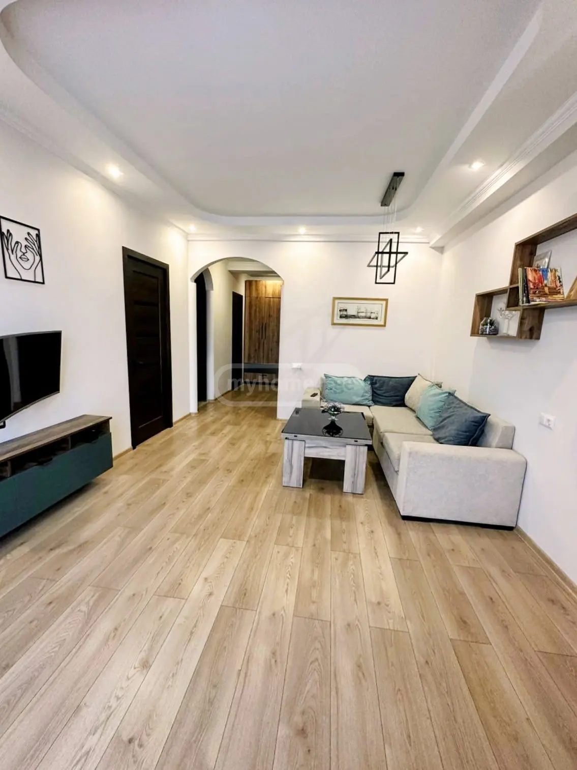  Сдаётся 2 комнатная  Квартира в Сабуртало  на ул. О. Лорткипанидзе 