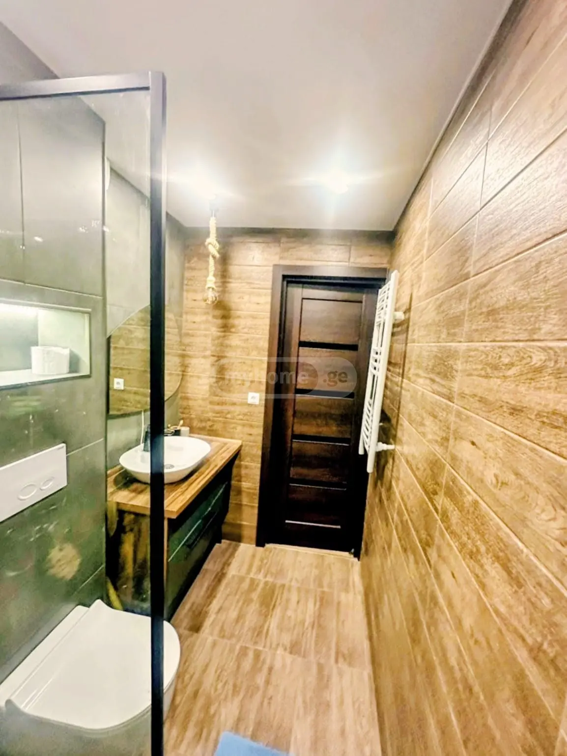  Сдаётся 2 комнатная  Квартира в Сабуртало  на ул. О. Лорткипанидзе 