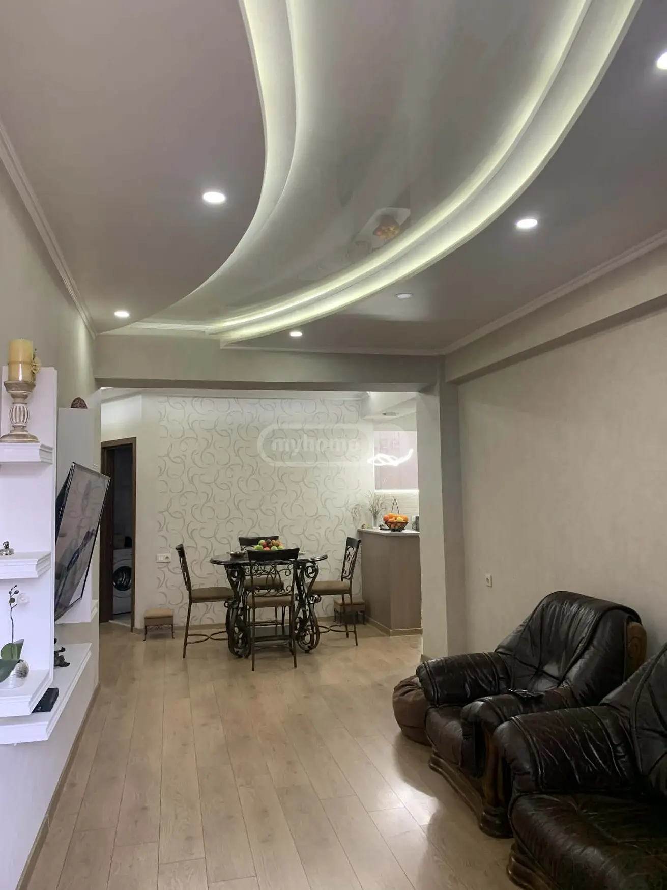  For Rent 3 room  Apartment in Saburtalo dist.  in O. Lortkipanodze st. 