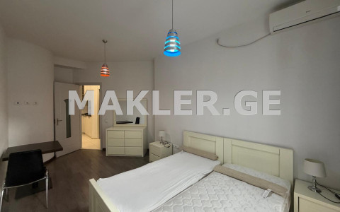  Satılık 3   Daire in Mtatsminda dist. (Old Tbilisi)  in Ingorokva st. 