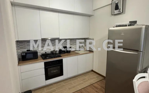  Kiralık 3   Daire in Saburtalo dist.  in Kartozia st. 