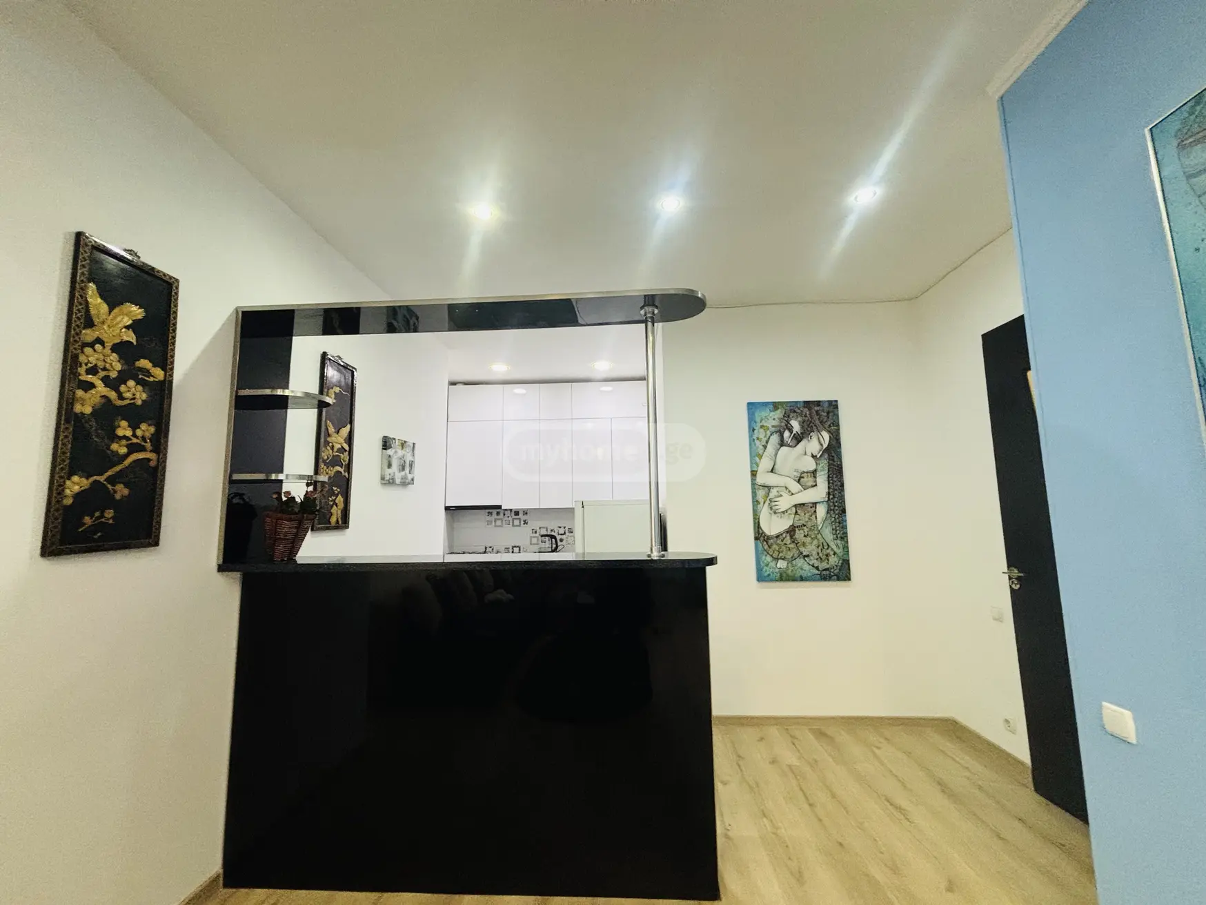  Сдаётся 2 комнатная  Квартира в Сабуртало  на ул. Кавтарадзе 