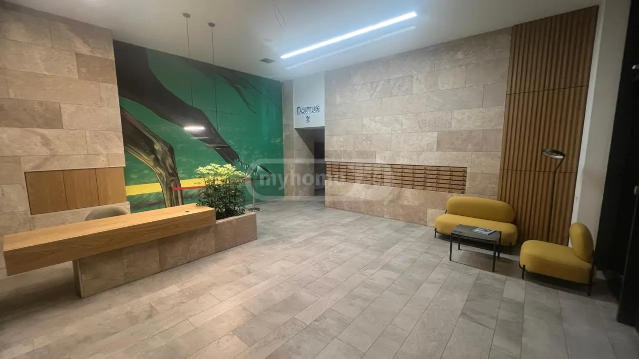  For Rent 2 room  Apartment in Saburtalo dist.  in Tamarashvili st. 