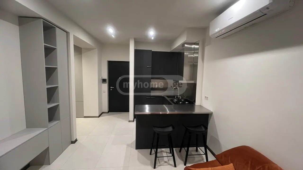  For Rent 2 room  Apartment in Saburtalo dist.  in Tamarashvili st. 