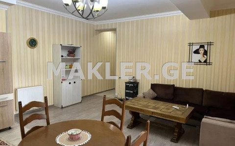  Продается 3 комнатная  Квартира в Навтлуги  на ул. Додашвили 