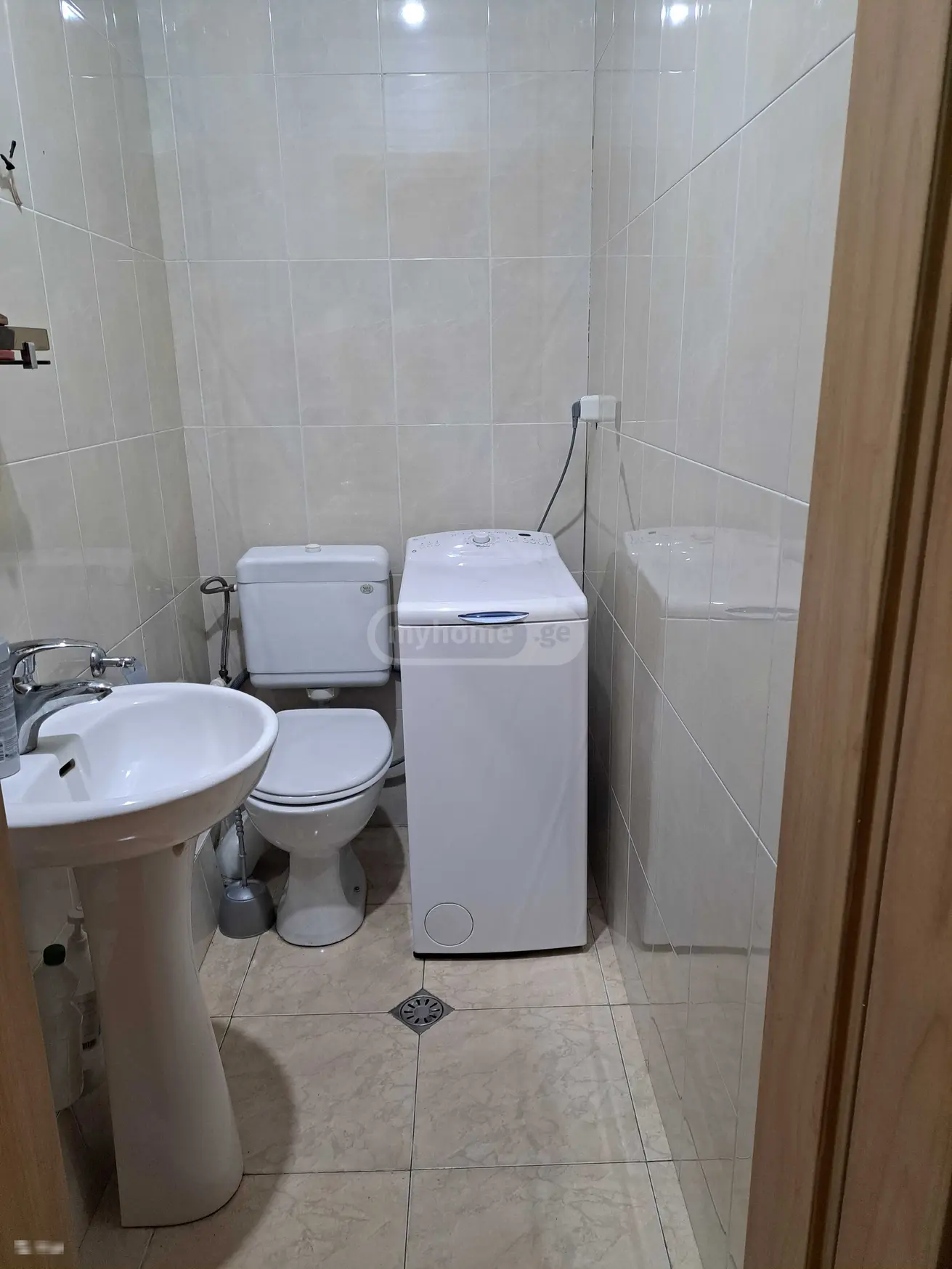  For Sale 2 room  Apartment in Vera dist.  in Barnovi blind alley 