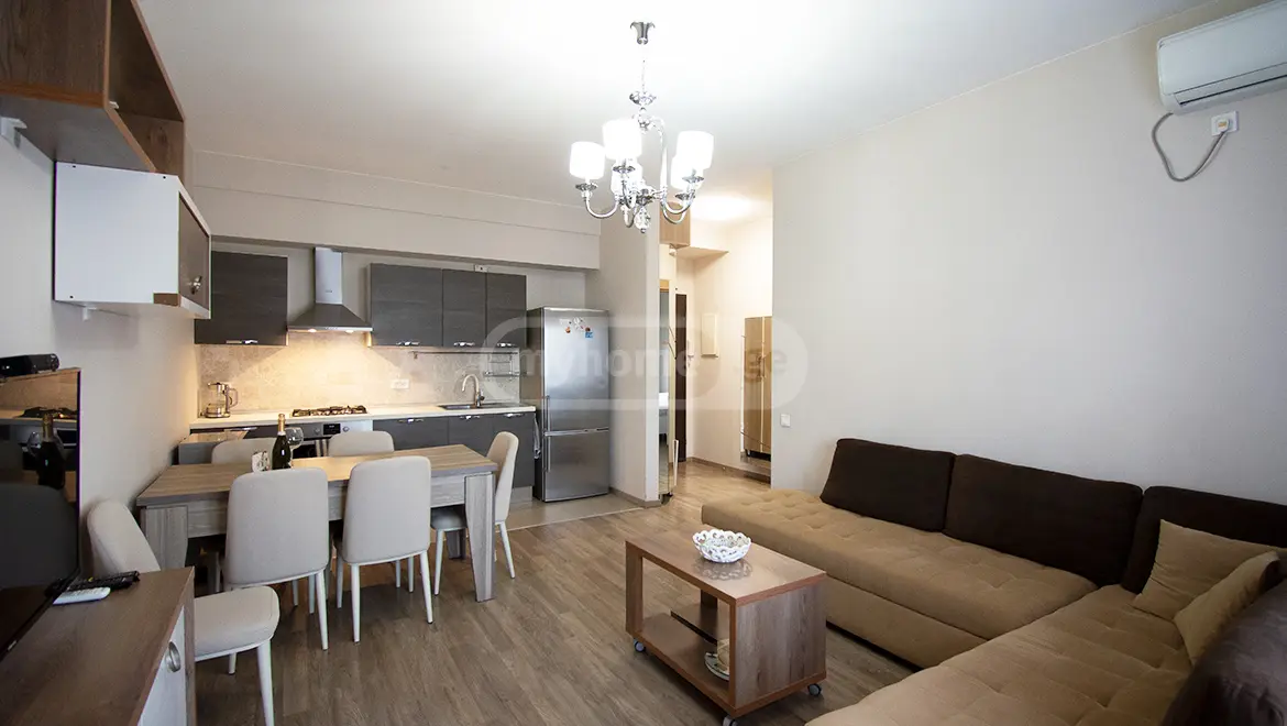  Сдаётся 2 комнатная  Квартира в Ваке  на ул. Тамарашвили 