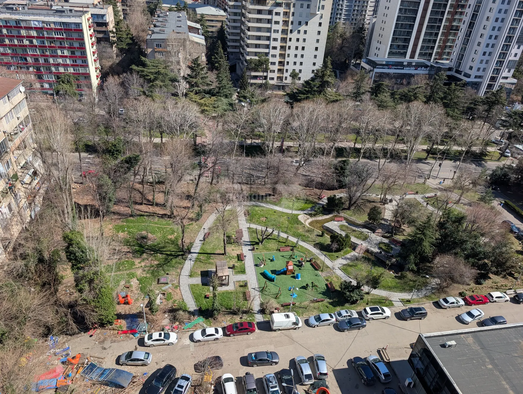  Сдаётся 2 комнатная  Квартира в Ваке  на ул. Тамарашвили 