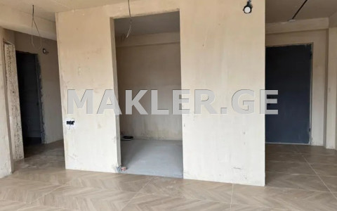  იყიდება 3 ოთახიანი  ბინა ნუცუბიძის პლატოზე  კაპანელის ქუჩაზე 