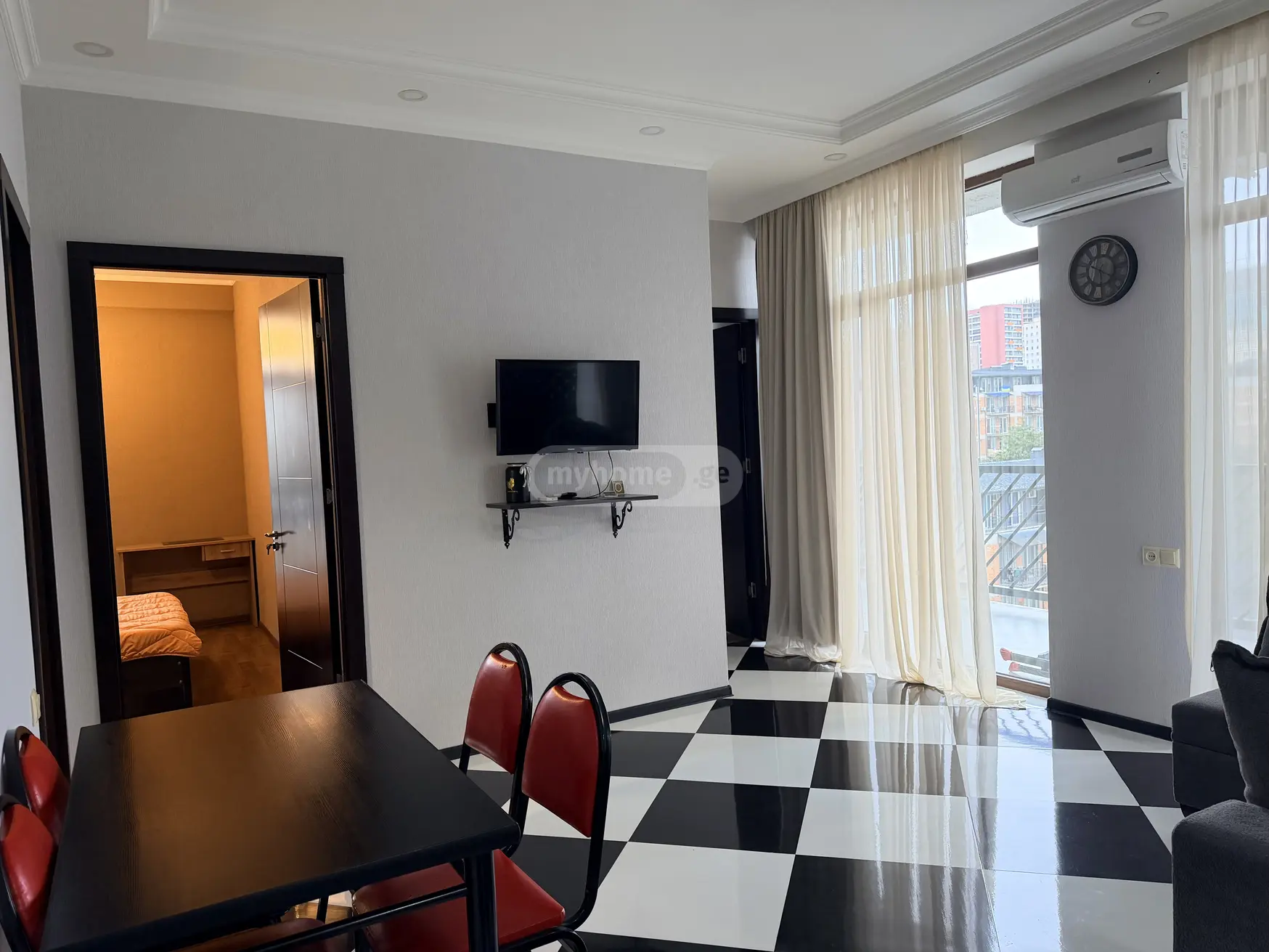  Сдаётся 3 комнатная  Квартира в Сабуртало  Анджафаридзе З. II. 