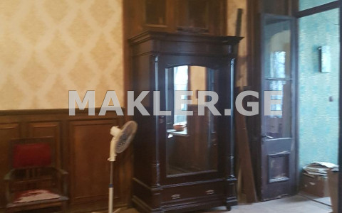  Satılık 5   Daire in Sololaki dist. (Old Tbilisi)  in Lermontovi st. 