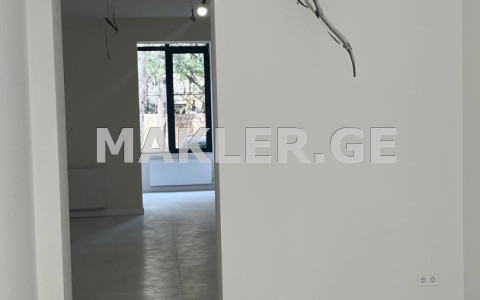  Kiralık 124 m²  İşyeri in Saburtalo dist.  in Al. Kazbegi Ave. 